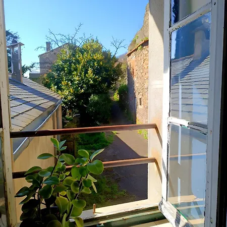 Montagne Noire Chez Pinceau 3*
